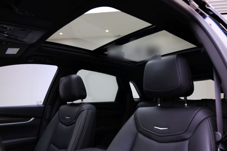 Used Cadillac XT5 2021 2.0T Four-Wheel Drive Premium Edition Interior 13