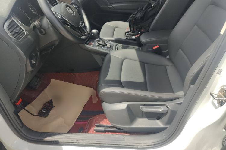 Used Volkswagen Golf Sportsvan 2019 280TSI Automatic Trendy Edition China V Standard
