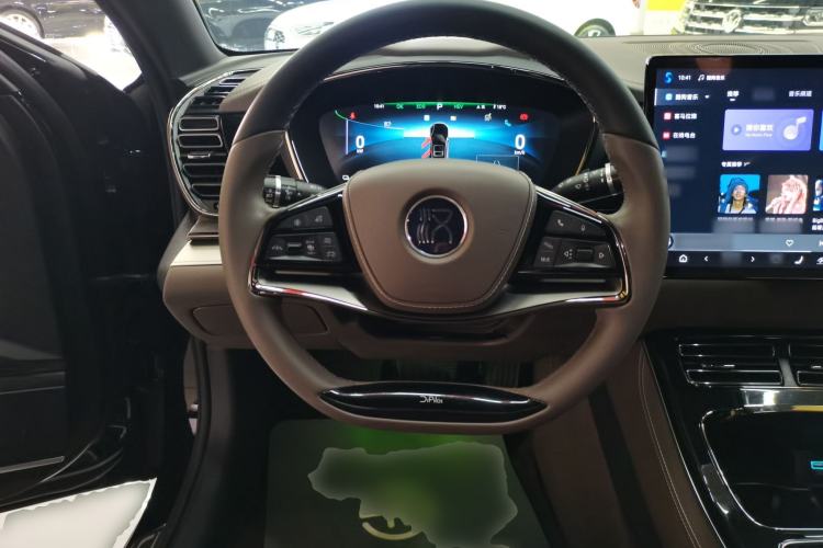 Used BYD Han 2024 DM-i Glory Edition 121KM Prestige Model Steering Wheel