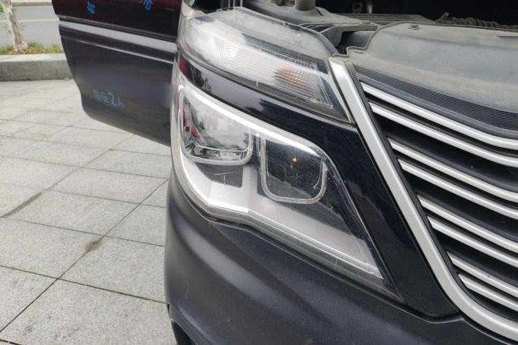 Used FORTHING Lingzhi 2019 V3 1.6L 2-Seat Standard Model China VI Right Front Headlight