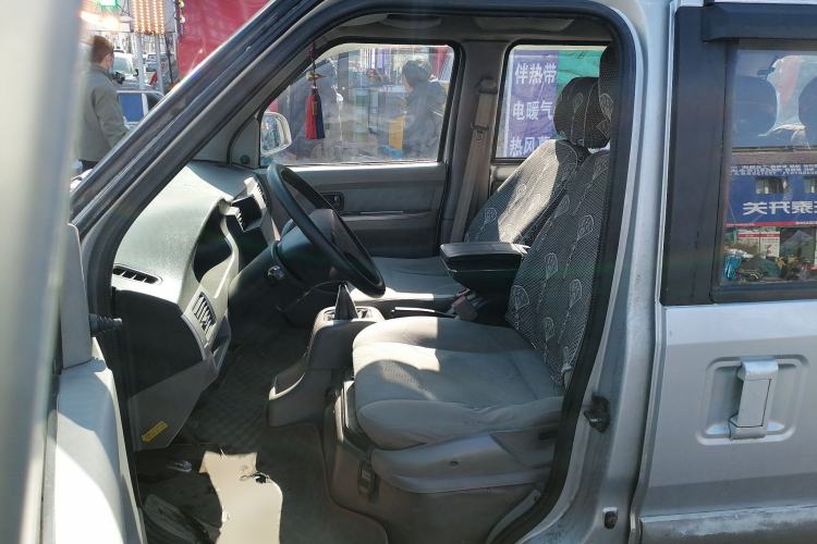 Used Wuling Rongguang 2011 1.2L Comfort Model
