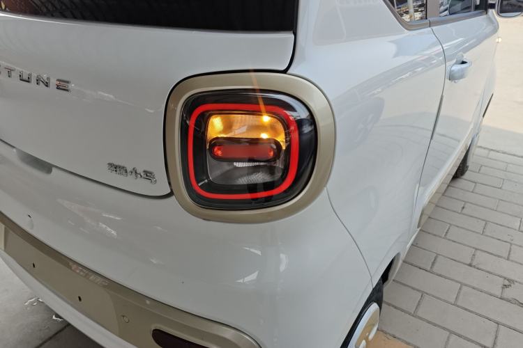 Used Bestune Pony 2026 222km Colorful Horse
