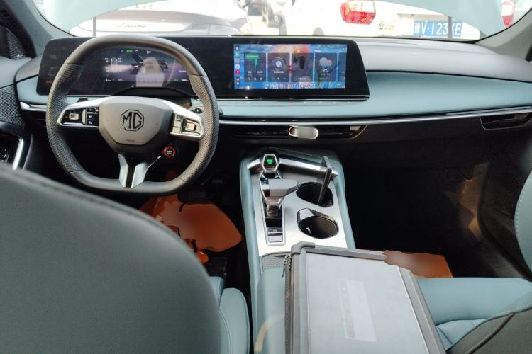 Used MG 7 2023 2.0T Automatic Hunter Luxury Edition
