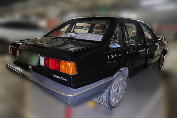 Used Volkswagen Santana Classic 2004 1.8L Standard Edition