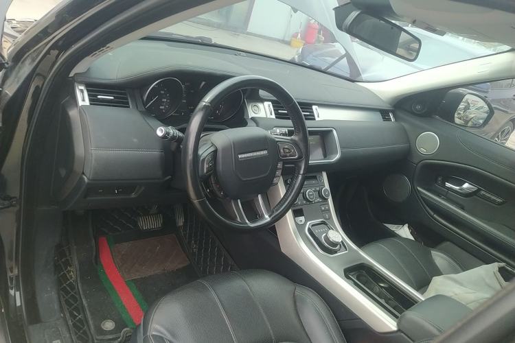 Used Land Rover Range Evoque 2018 240 PS SE DYNAMIC Smart Edition
