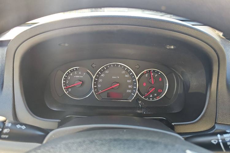 Used Changan Alsvin V3 2015 1.4L Manual Meiruan Model China V Standard