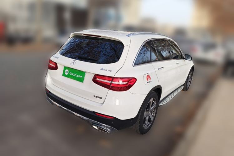 Used Mercedes-Benz GLC 2016 GLC 260 4MATIC Luxury Model
