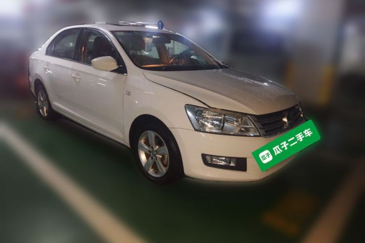 Used Volkswagen Santana 2015 1.6L Automatic Comfort Edition
