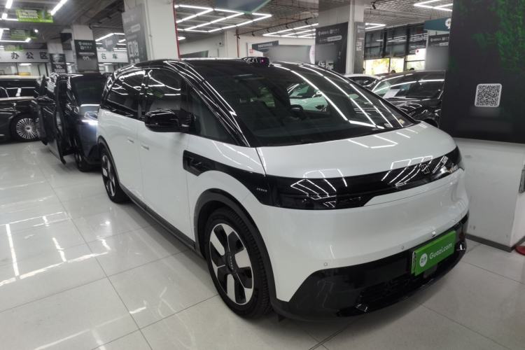 Used Zeekr MIX 2025 Intelligent Driving Version
