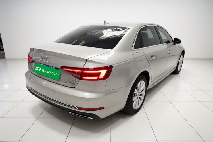 Used Audi A4L 2019 40 TFSI Ambition China VI
