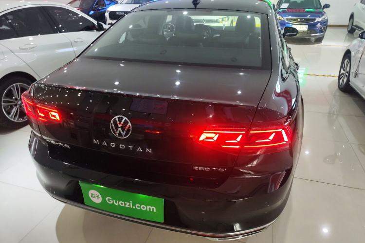Used Volkswagen Magotan 2025 Zhongxiang Version 280TSI DSG Comfort Edition
