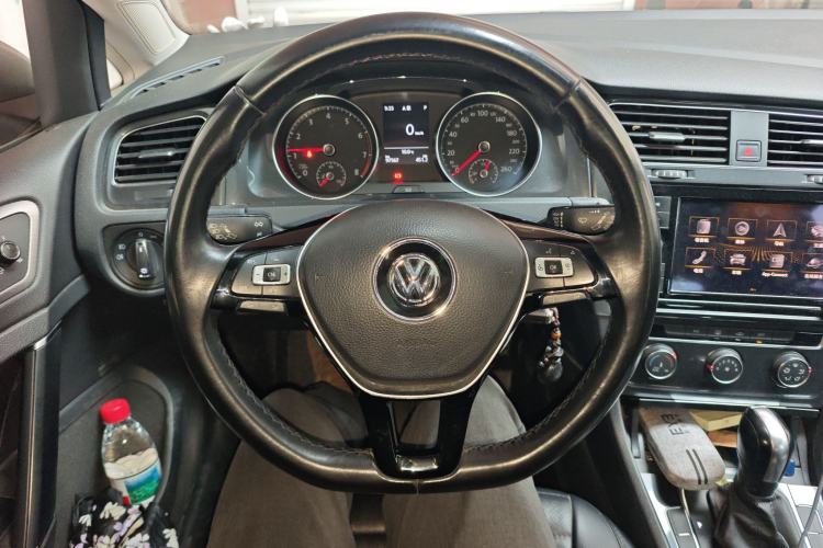 Used Volkswagen Golf 2019 1.6L Automatic Comfort Model China V Standard