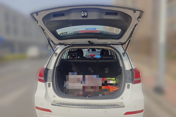 Used Haval H2 2016 Red-Label 1.5T Manual Two-Wheel Drive Luxury Model