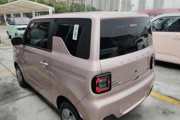 Used Geely Galaxy Panda 2024 Panda Mini 200km Endurance Bear Rear Left 45 Deg