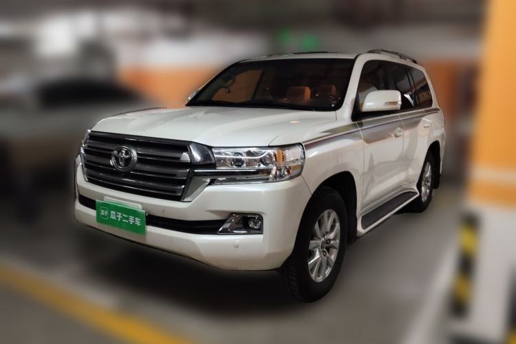 Used Toyota Land Cruiser 2018 4.0L VX-R Gasoline 7 Seats Middle East