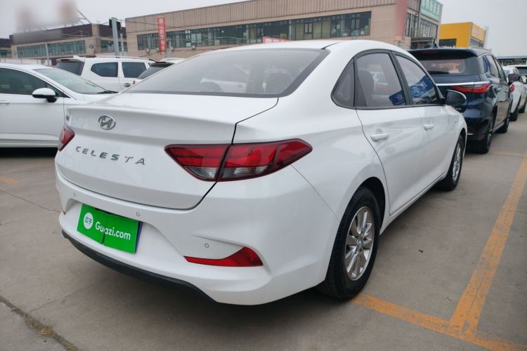 Used Hyundai Celesta 2018 1.6L Automatic GL Enjoyment Edition China VI compliant Rear Right 45 Deg