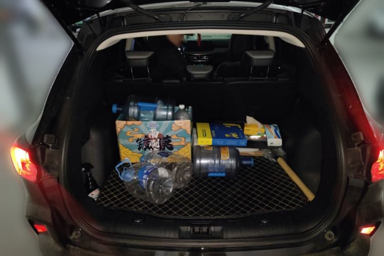 Used Ford Escape 2020 EcoBoost 245 Four-Wheel Drive Titanium Edition Trunk