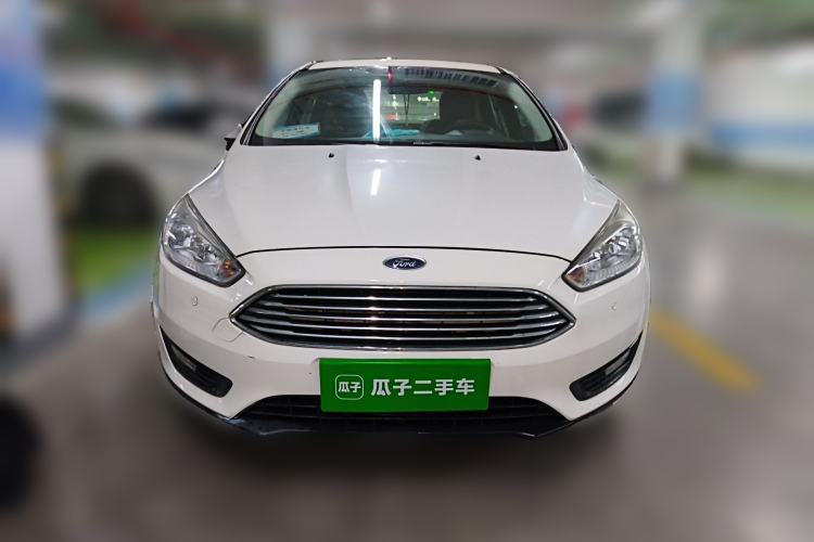Used Ford Focus 2015 Sedan 1.6L Automatic Comfort Model
