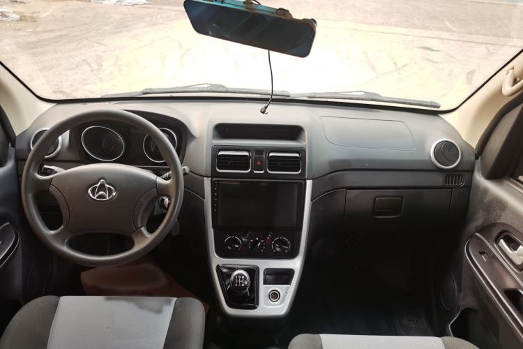 Used Chana Ruixing M90 2018 2.0L Value-Added High-Roof Double-Door 6-Seater 4G94S
