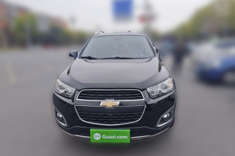 Used Chevrolet Captiva 2015 2.4L 4x4 Flagship Edition 7-Seater