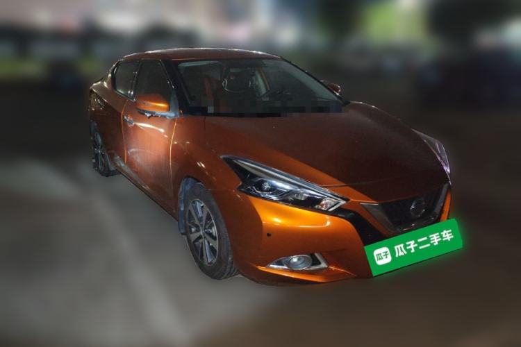 Used Nissan Lannia 2016 1.6L CVT Cool Edition Front Right 45 Deg