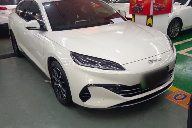 Used BYD Seal 06 New Energy 2024 DM-i 120KM Luxury Model Front Right 45 Deg