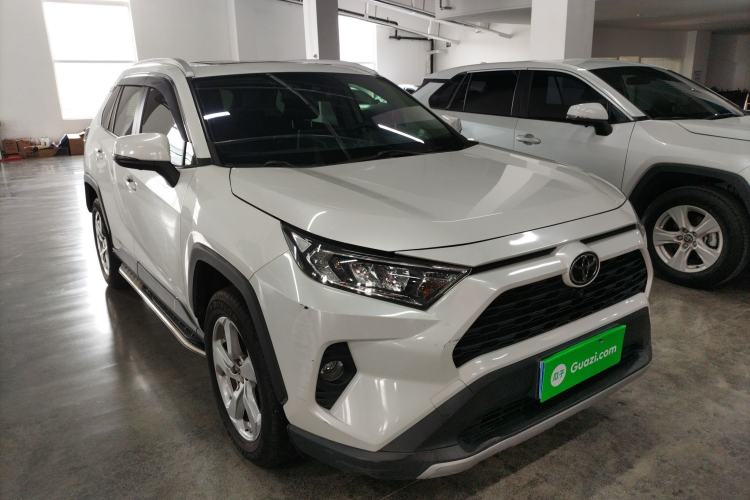 Used Toyota RAV4 2020 2.0L CVT Two-Wheel Drive Fashion Edition
