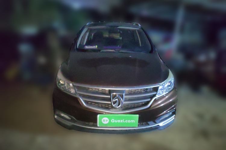 Used Baojun 730 2019 1.5T Manual Fashion Model 7-seater National V
