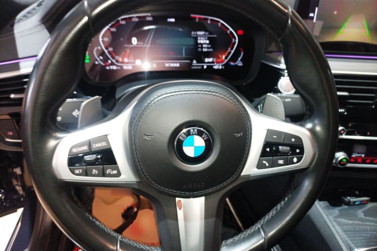 Used BMW 5 Series 2022 Restyled 530Li Luxury Edition M Sport Package Steering Wheel