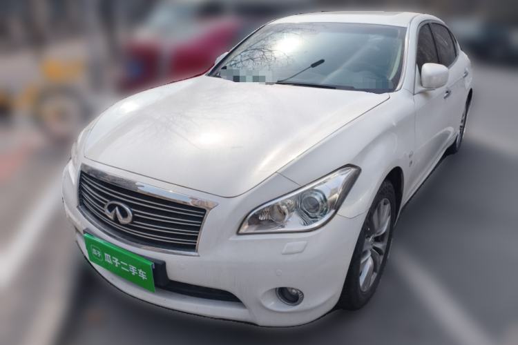 Used Infiniti Q70 2013 Q70L 2.5L Elegance Edition