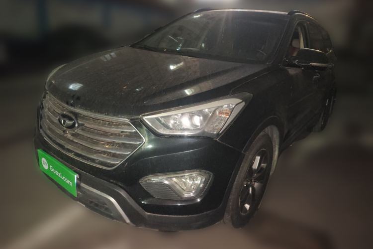 Used Hyundai Grand SantaFe 2013 3.0L 6-seat 4x4 Comfort Edition