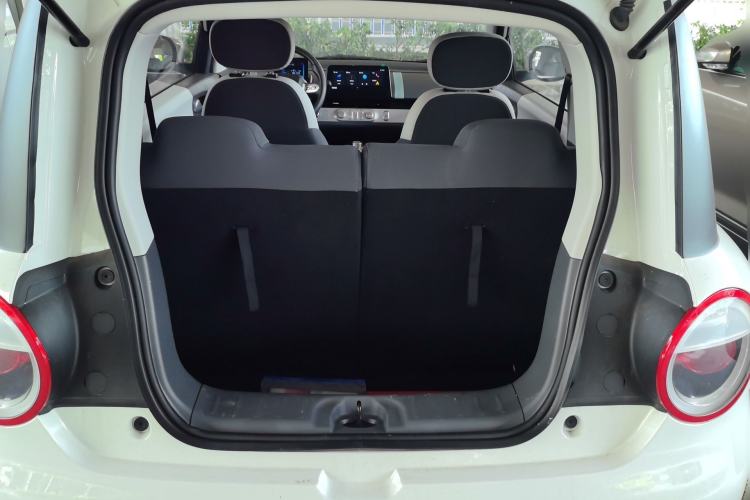 Used CHANGAN NEVO Lumin 2025 205 km Xiangqin Version Trunk