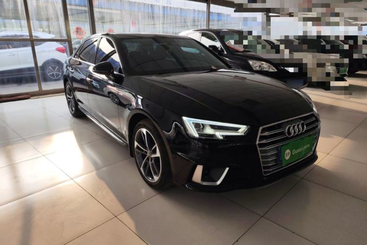 Used Audi A4L 2019 40 TFSI Fashion Edition China VI Emission Standard