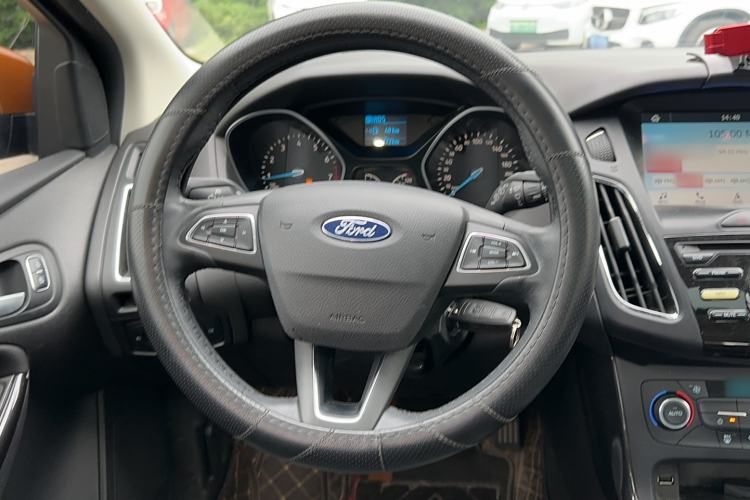 Used Ford Focus 2017 Hatchback 1.6L Automatic Fashion Edition Smart Drive Version