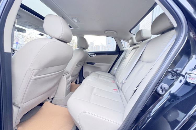 Used Nissan Sylphy 2019 1.6XV CVT Smart Connect Luxury Edition China VI Standard
