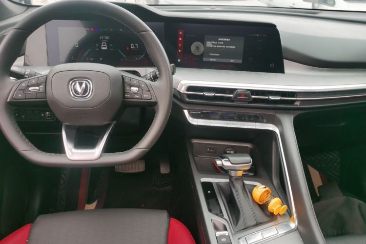 Used Changan CS35PLUS 2022 Blue Whale NE 1.4T DCT Luxury Model