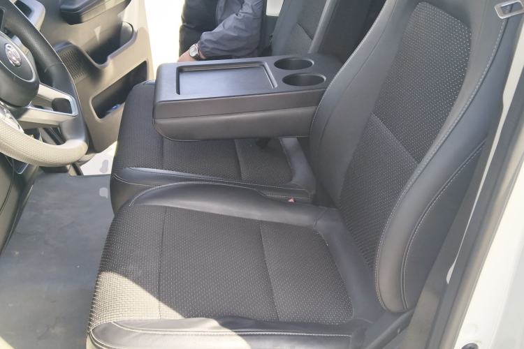 Used Ruichi EC75 2025 Smart Drive Ultra-Charging Version Beyond Edition II 50.1 kWh
