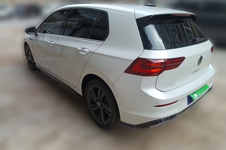 Used Volkswagen Golf 2023 Facelift 280TSI DSG R-Line Lite Rear Left 45 Deg