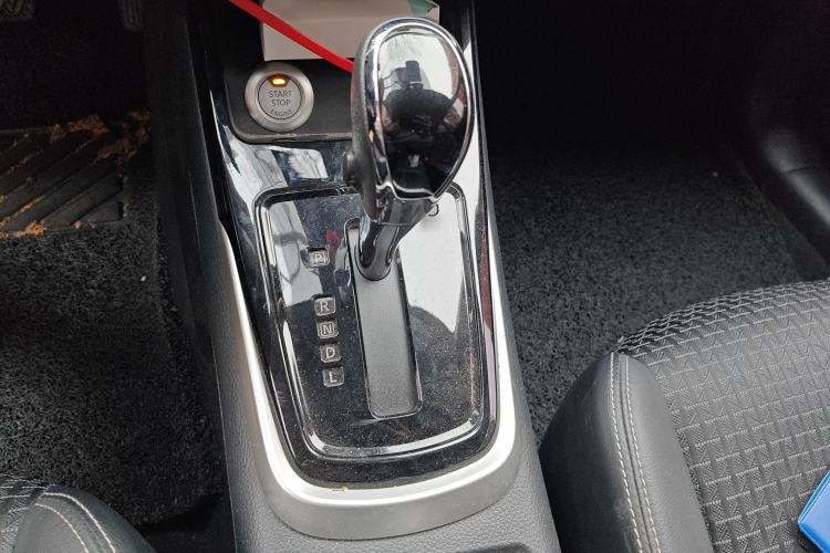 Used Nissan Tiida 2020 1.6L CVT Smart Drive Edition Gear Lever