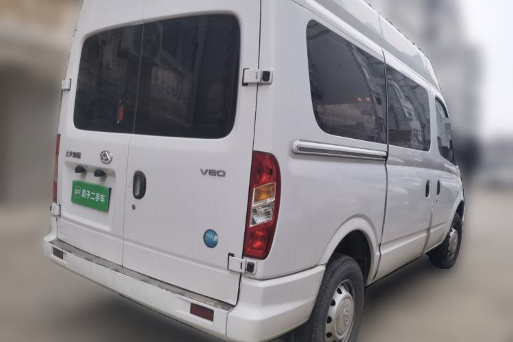Used SAIC MAXUS Xintu V80 2021 2.0T Manual Classic Aoyuntong Short Wheelbase Mid-Roof 5/6-Seater
