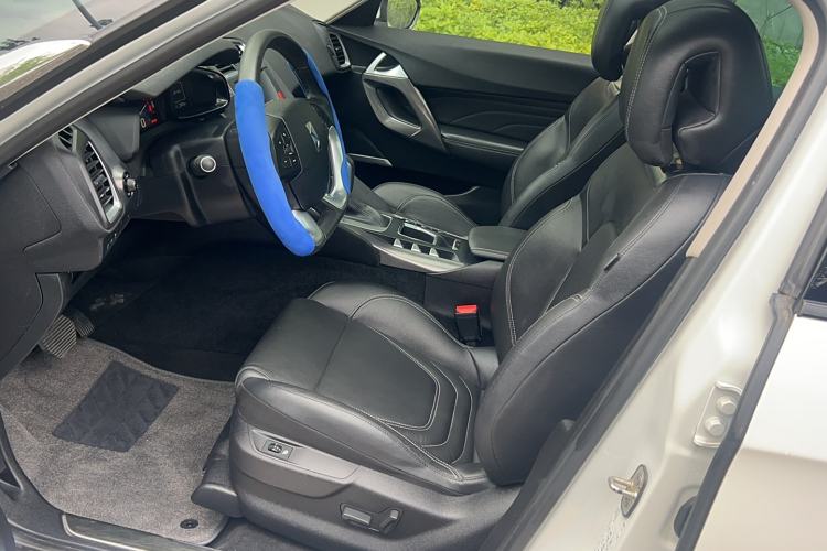 Used DS 5 2015 1.6T Luxury Edition THP160