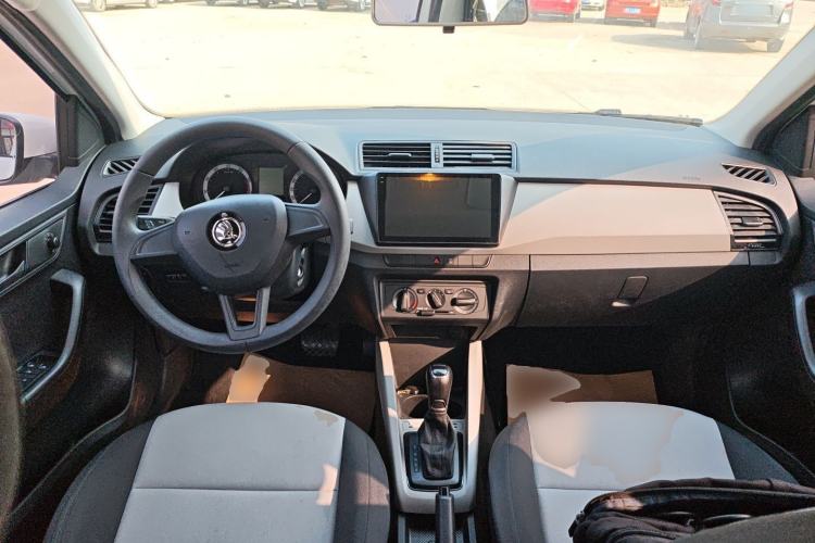 Used Skoda Fabia 2017 1.4L Automatic Car Enjoy Edition
