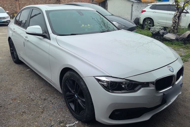 Used BMW 3 Series 2017 318i Fashion Model
