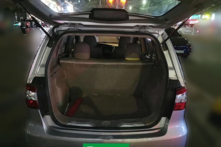 Used Nissan Livina 2013 1.6XE Manual Comfort Edition