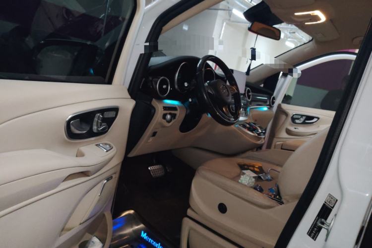 Used Mercedes-Benz V-Class 2018 V 260 L Prestige Extended Version China VI