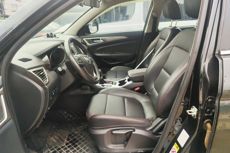 Used Changan CS75 2016 1.8T Automatic Elite Model China V Standard