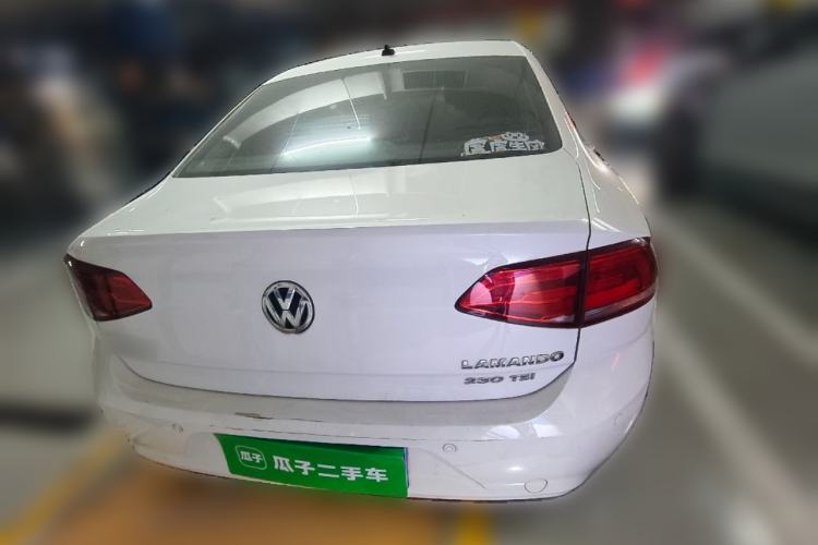 Used Volkswagen Lamando 2015 230TSI DSG Fashion Edition