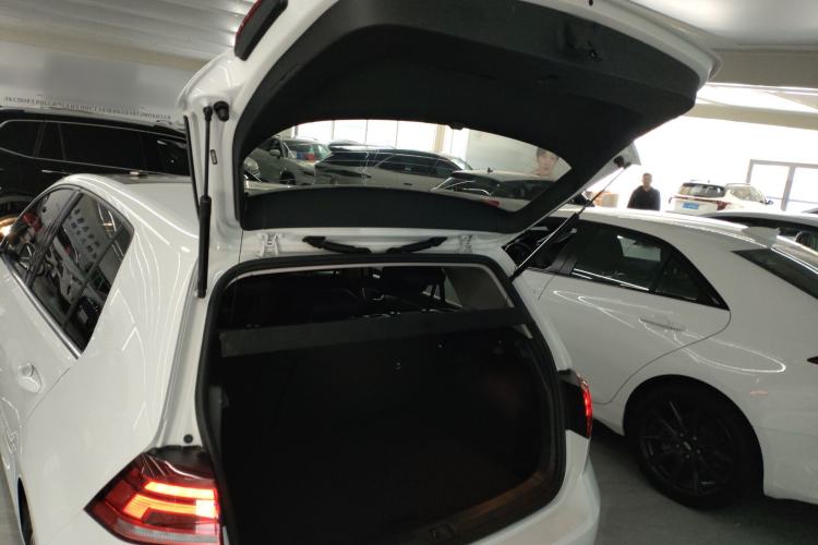 Used Volkswagen Golf 2020 Zhiai Edition 280TSI DSG Comfort Model