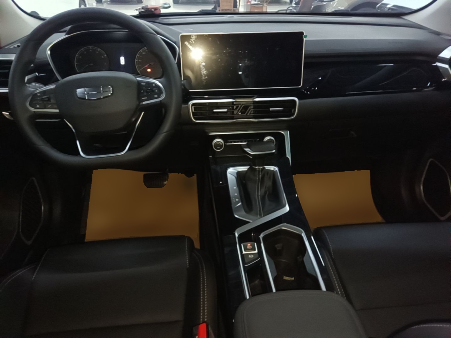 Geely Auto Coolray 2025 Model 1.5L CVT Superpower Edition MAX — снимка 18