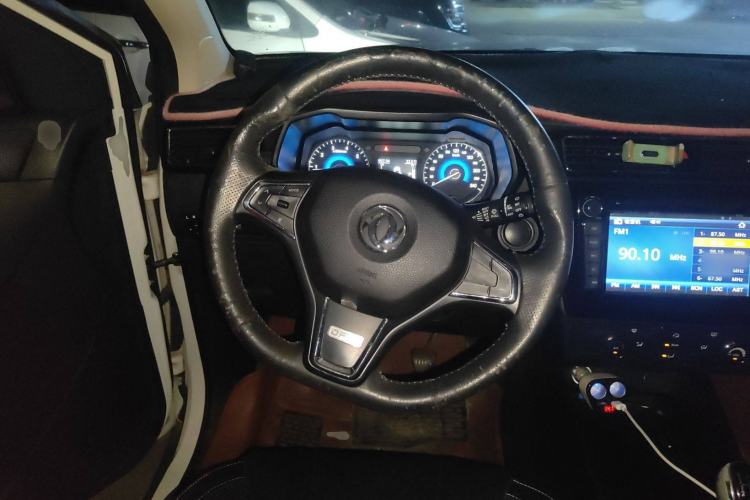 Used Dongfeng Fengon 580 2016 1.8L Manual Comfort Model
